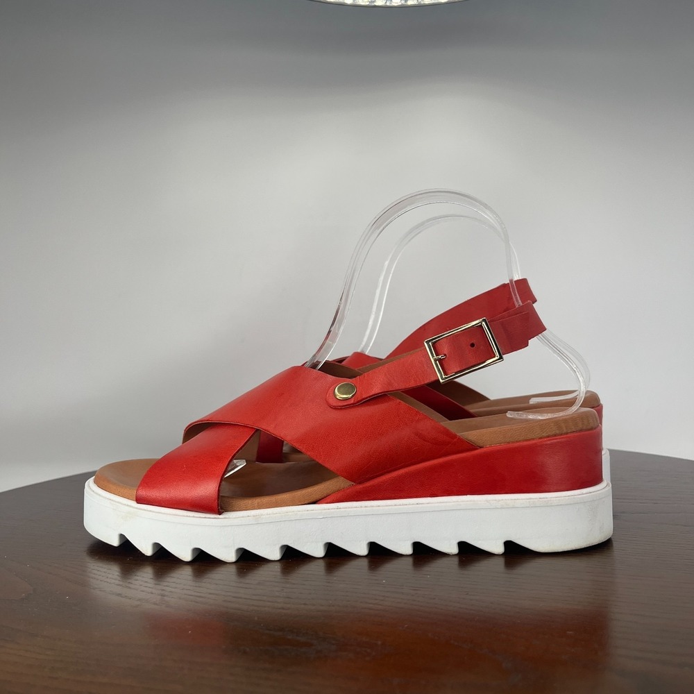 Jade Sandal Women's 40 / 10 Red Leather Criss Cross Platform Wedge Buckle Shoes